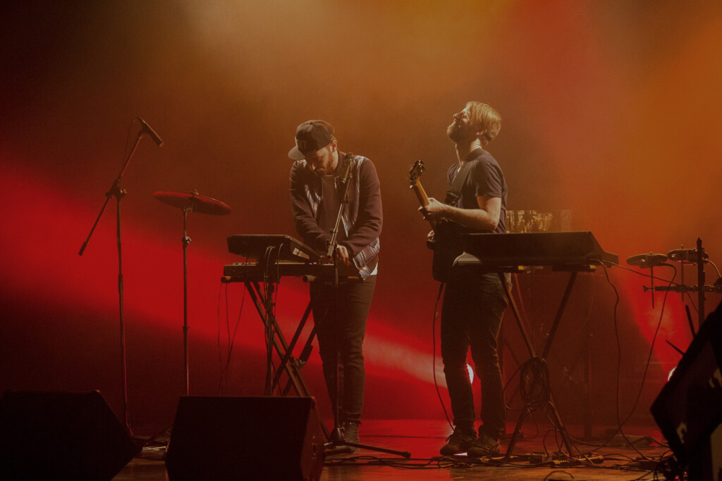 orange-light-band-live-performance-on-stage-berlin-music-video-awards